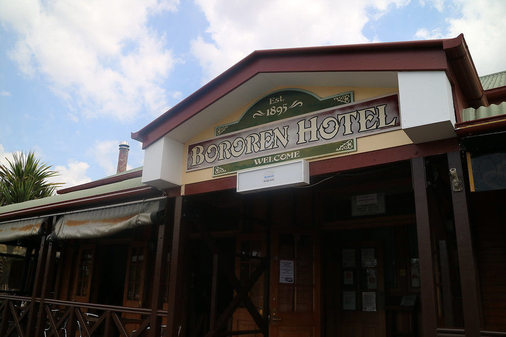 Bororen Hotel Motel Esterno foto